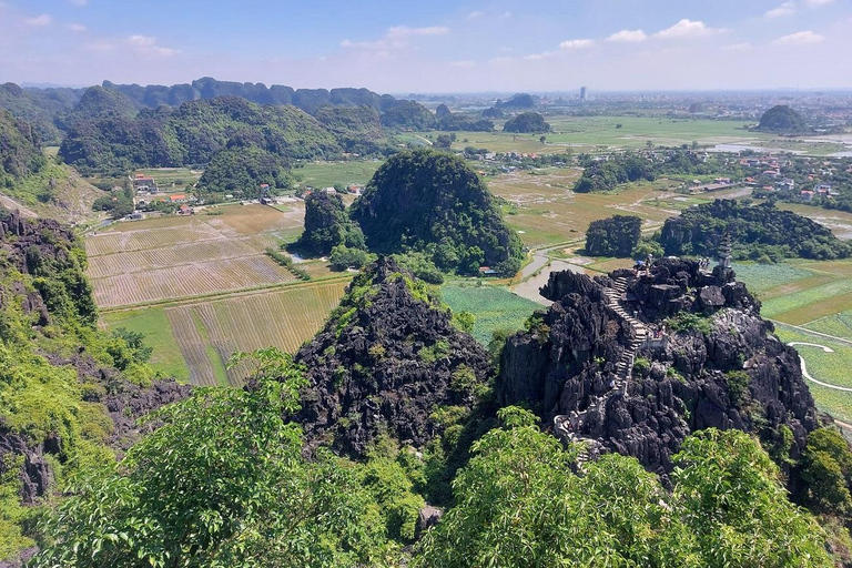 Van Hanoi: begeleide dagtocht naar Ninh Binh en Tràng An