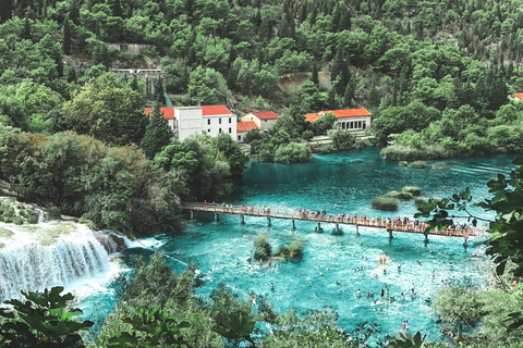 Da Zagabria a Dubrovnik: Trasferimento VIP con tour a scelta