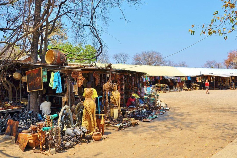 Victoria Falls: Boma Dinner, Village, Theatre & Craft Market
