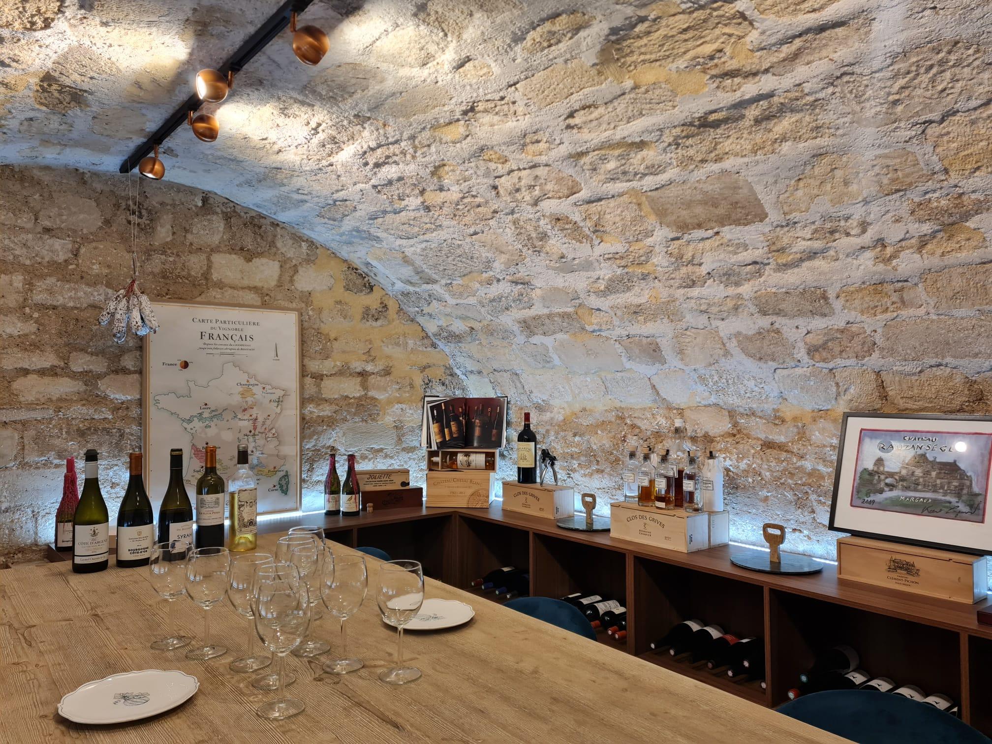 Paris: Wein- und Käseverkostung in der Nähe des Eiffelturms