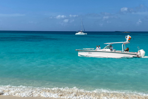 St Martin: Privat båtcharter med snorkling