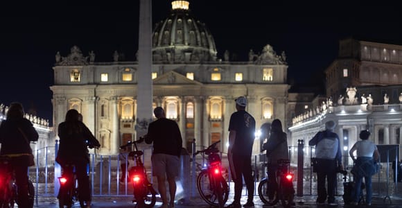 Rom: E-Bike Nachttour mit Essen und Weinverkostung