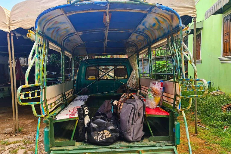 Från Luang Prabang: Långsam båt till Huay Xai 2 dagar, 1 natt