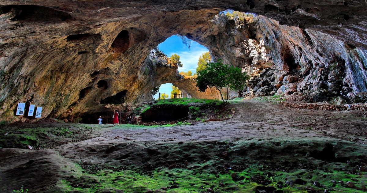 Vela Spila Höhle Private Tour Rundgang GetYourGuide