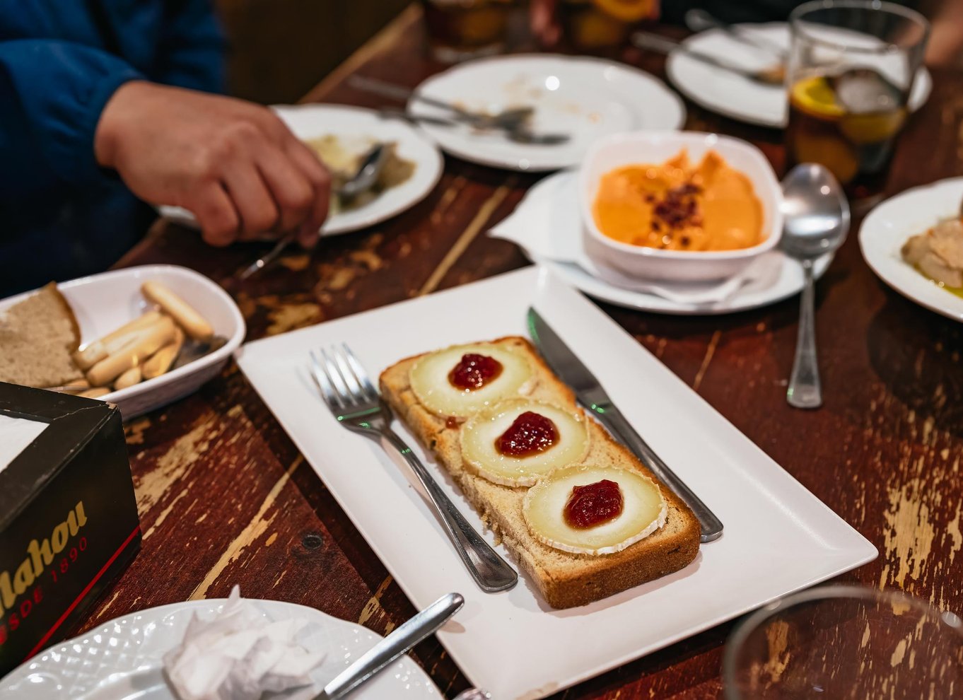 Málaga: Traditionel andalusisk tapas- og vintur