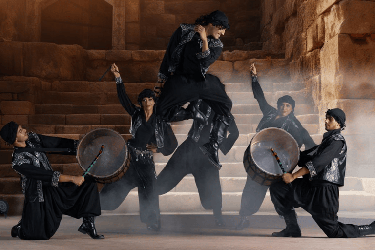 Dubai: Desert Safari, Quad Bike & Premium Camp Experience Shared 6-Hour Desert Safari & Noble Dinner Show with Quad