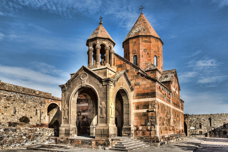 From Yerevan: Echmiadzin and Zvartnots Tour with Transfers