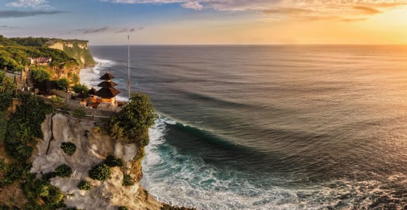Uluwatu Temple: Entry Ticket to Bypass the Box Office Line