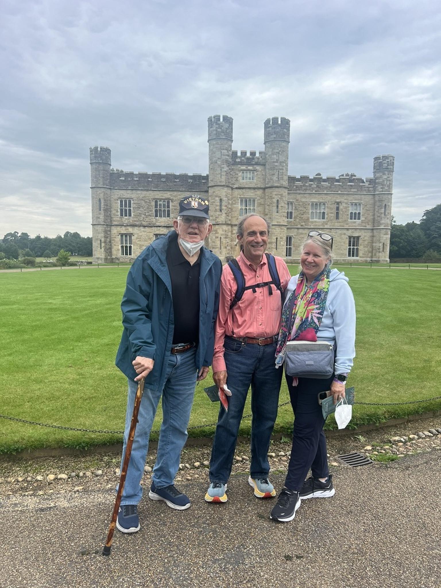 Leeds Castle, Canterbury und die Kreidefelsen von Dover mit dem Privatwagen