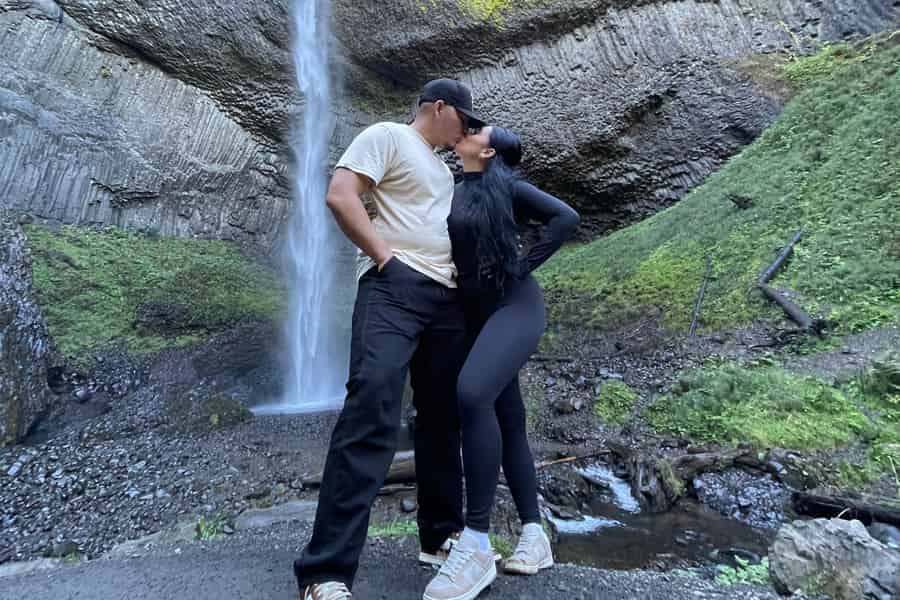 Cyber Waterfall Touren. Foto: GetYourGuide Cyber Waterfall Touren. Foto: GetYourGuide