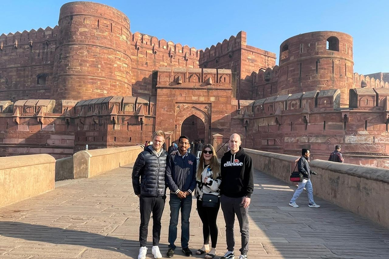 Skip the Sunrise Roza e Munnawara & Agra Fort Private Tour Skip the Sunrise Roza e Munnawara & Agra Fort Private Tour