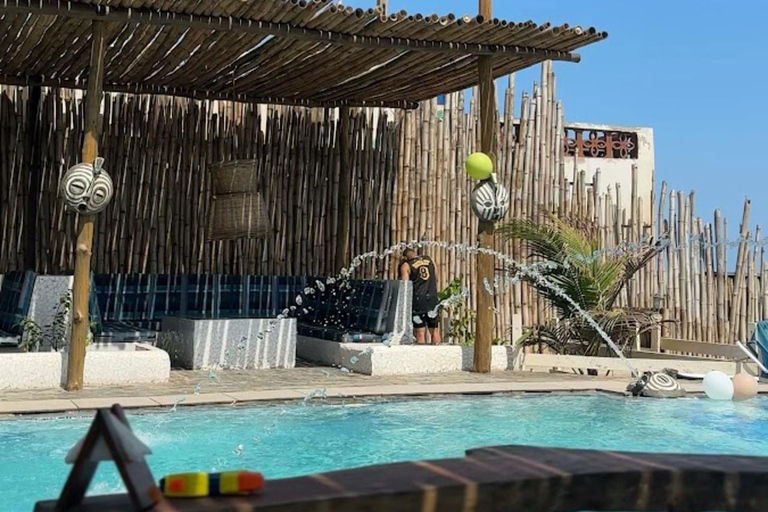 Accra: Sunsets, Famous Beaches & Bars Tour with a Free Drink