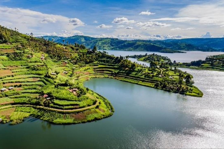 5-Day Lake Bunyonyi & Lake Mburo Tour with Boat Cruise