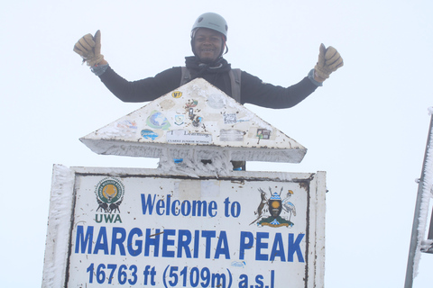 Uganda: Rwenzori Mountains Trekking Tour