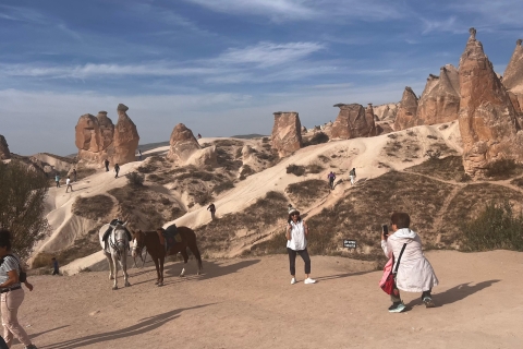 ¡Excursión Diaria Capadocia Roja con Comida y Entradas!¡Excursión diaria por la región de Capadocia con almuerzo y entradas!