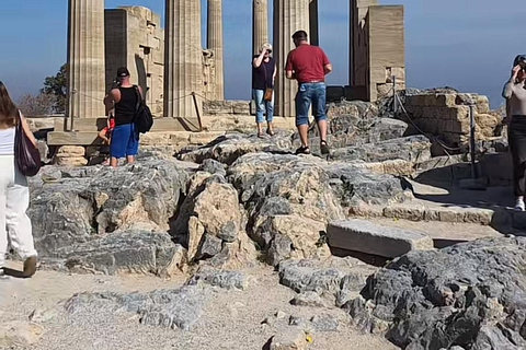 Katakolo: Ancient Olympia Tour with Food and Drinks