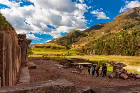 Desde Huaraz ||Chavin de huantar/museo/ laguna de querococha