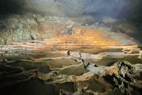 North Kyushu Tour: Akiyoshido Cave & Motonosumi Inari Shrine North Kyushu Tour: Akiyoshido Cave, Motonosumi Inari Shrrine