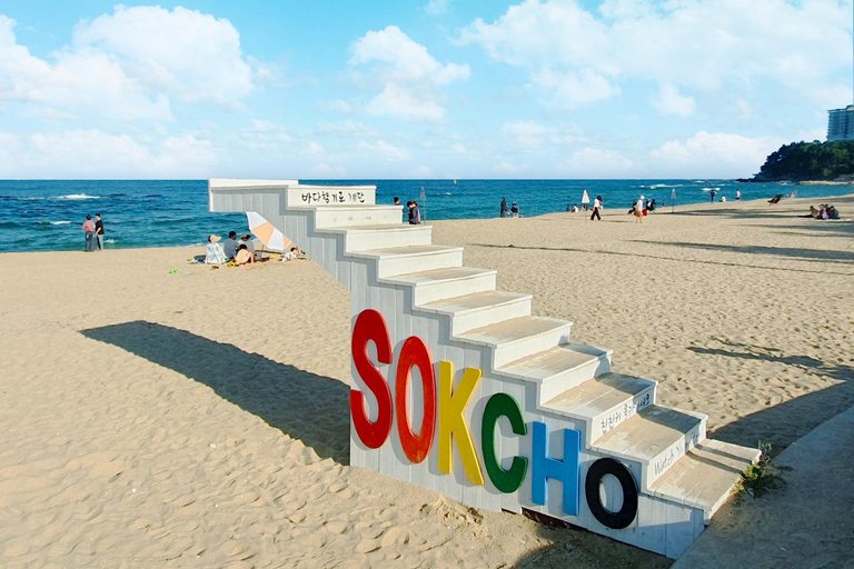 Sokcho Beach, Market and Seorak Cable Car tour from Seoul 7:15 KFC, Hongik University Station, Exit 9