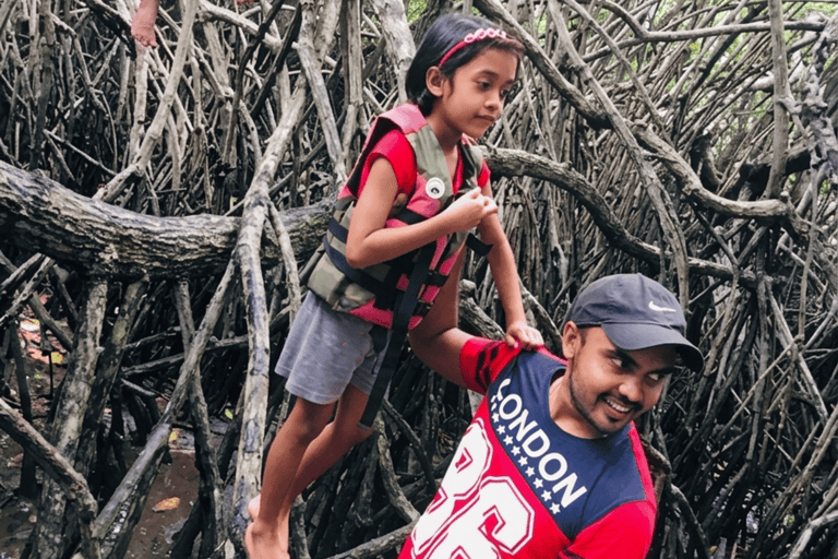 Bentota: Private Mangrove Cave Boat Tour & Wildlife Safari 1-Hour River Highlights Safari