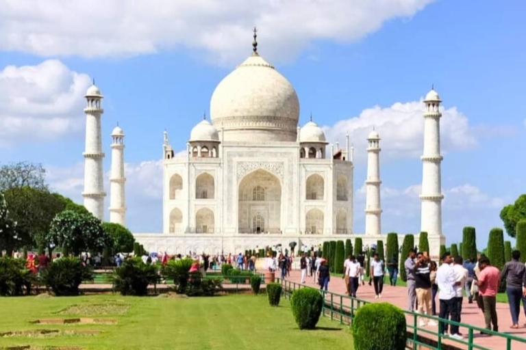 From Delhi: Exclusive Taj Mahal Sunrise, and Agra Fort Tour Tour with a/c car, driver and tour guide