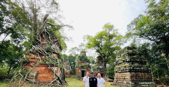 Koh Ker Pyramid & Phnom Kulen Waterfall Private Trip