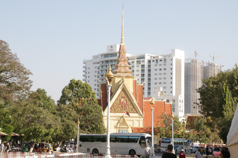 Phnom Penh Tour mit englischem Tuk Tuk Fahrer