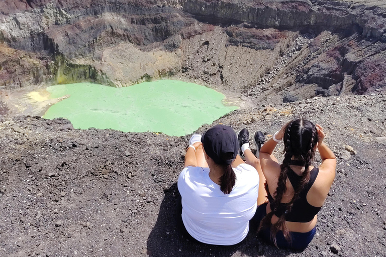 Santa Ana: Private Volcano Hike and Lunch with Lake View