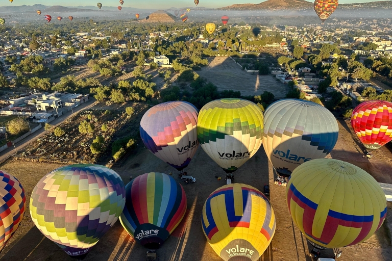 Desde Ciudad de México: vuelo en globo a TeotihuacánTeotihuacán: vuelo en globo