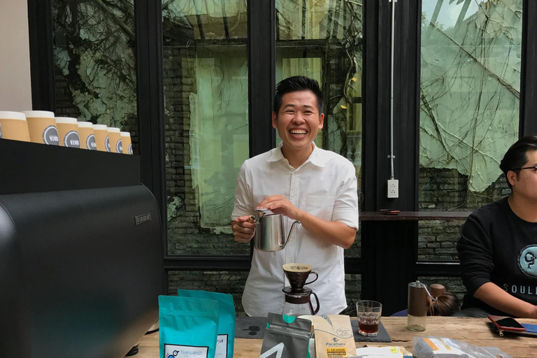 Bangkok: Specialty Coffee Tour & Tastings with Local Guide