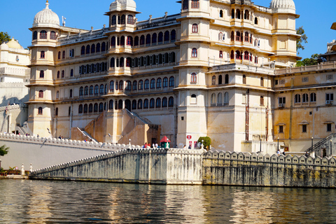 Udaipur: City Palace Private Tour