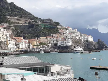 Neapel: Amalfiküste Tagestour (die fantastischen Drei)