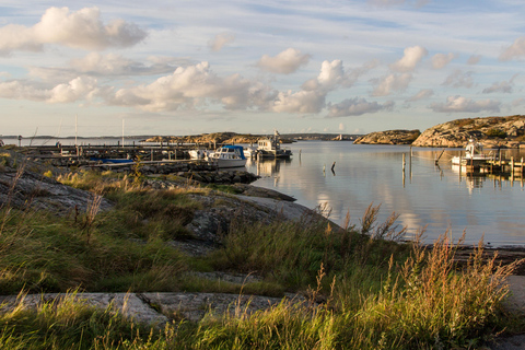 Gothenburg: Brännö and Galterö Guided Hiking Tour with Fika