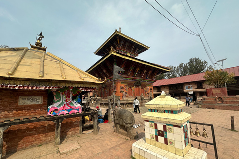 Kathmandu: Nascer do sol em Nagarkot e caminhada até Changunarayan