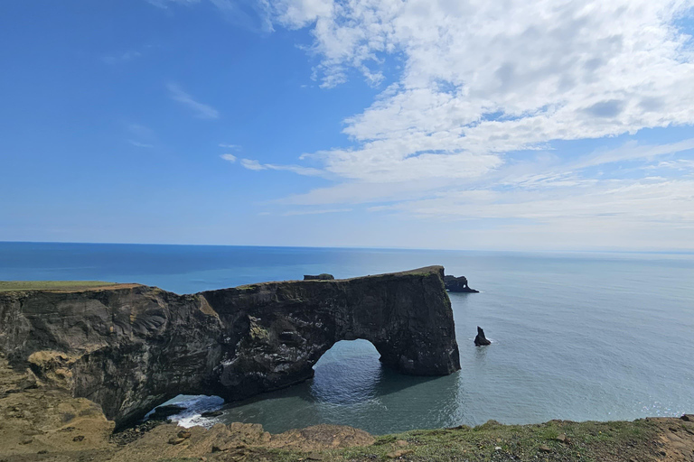 Tagesausflug an die Südküste mit Reiten an schwarzen Sandstränden