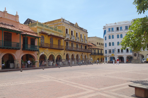 Cartagena: Paseo Privado por la Ciudad Vieja y Getsemaní