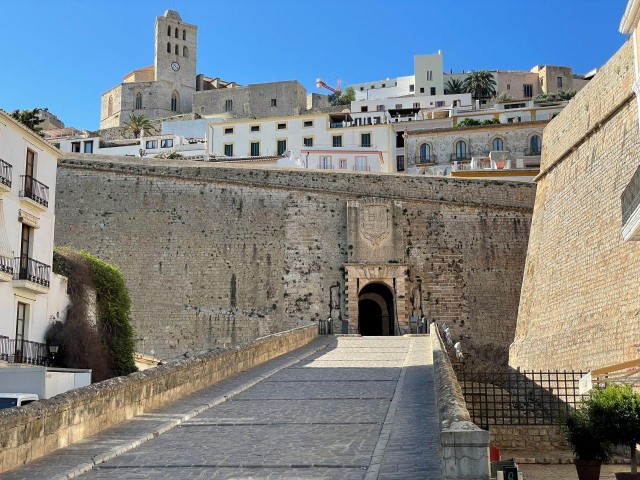Visit Ibiza Old Town Guided Tour with a Local in Ibiza