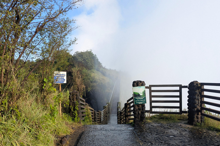 Livingstone: Victoria Falls Evening Guided Tour