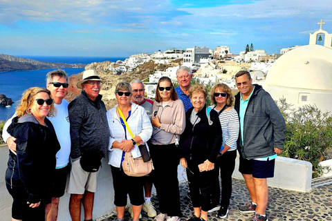 Santorini Sightseeing Tour: 4 Hours of Iconic Spots