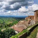Montepulciano: degustazione di vini toscani con sommelier