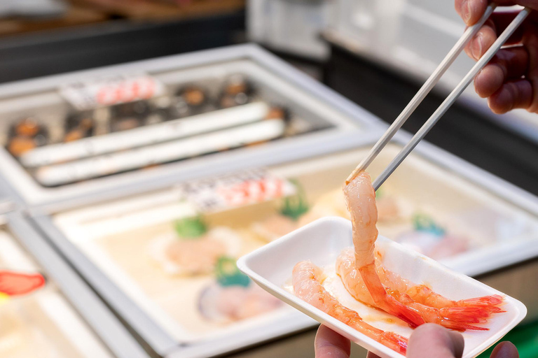 Kanazawa Food Insider: Private Omicho Market Tasting Tour