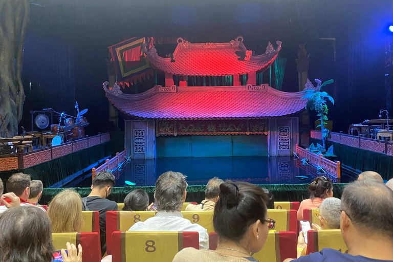 Hanoï : Spectacle de marionnettes sur l&#039;eau - Billet d&#039;entréeBillets pour le 1er étage (ce billet est valable pour les rangées 1 à 6)