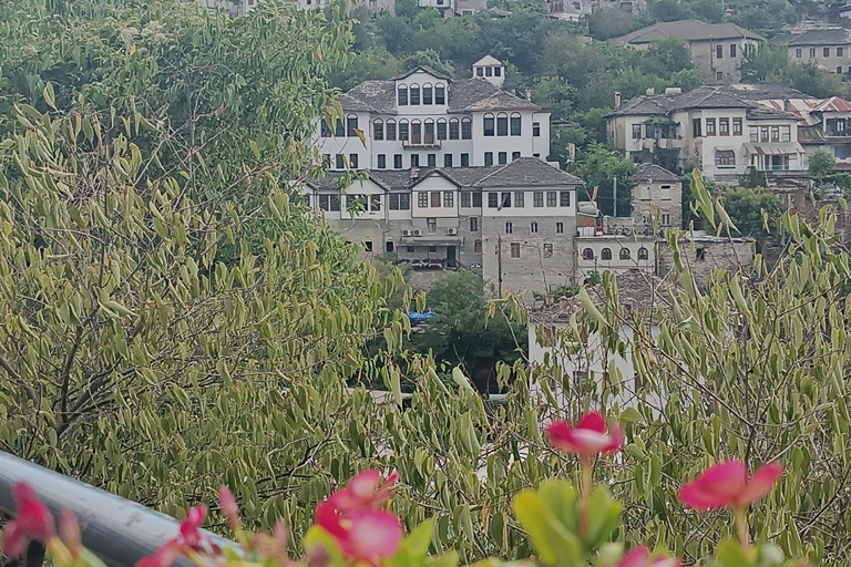 From Tirana: Private Transfer to Sarandë / Ksamil with Stops