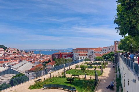 Lissabon: Die beste historische Rundgangstour mit ortskundigem GuideItalienische Tour