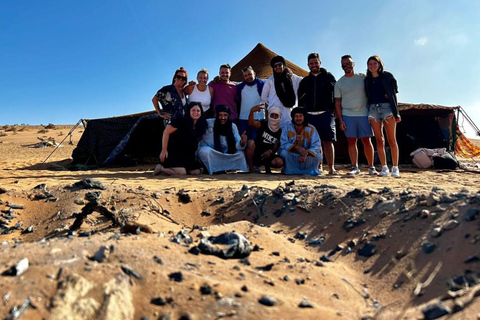 2-day tour: El Borj desert, Legzira, and Sidi Ifni from Agadir