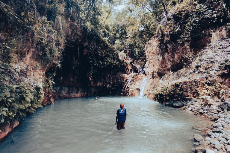 Wanderung zu den 27 Wasserfällen von Damajagua Tour von Sto. Dgo aus.
