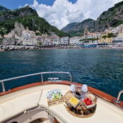 Positano: private boat tour along the Amalfi Coast