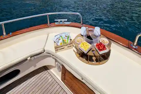Positano: tour en barco privado por la Costa Amalfitana