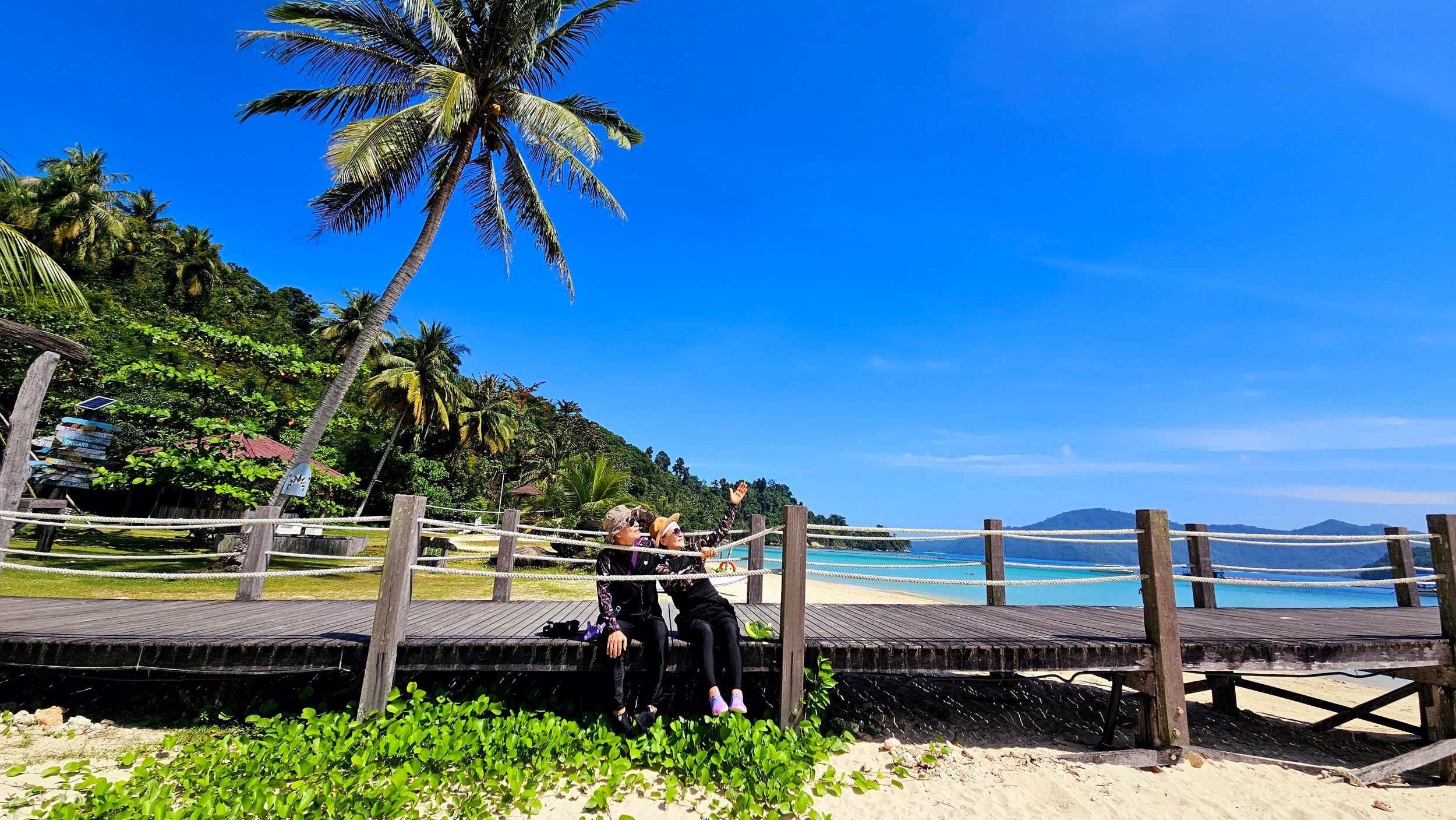 Kota Kinabalu: Dreamers Island mit Mittagessen vom Buffet