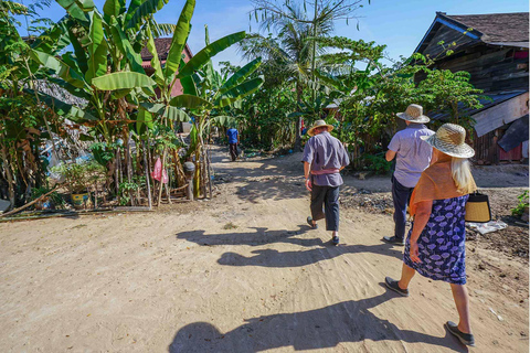 Caminhada pela vila e aula de culinária em Siem Reap